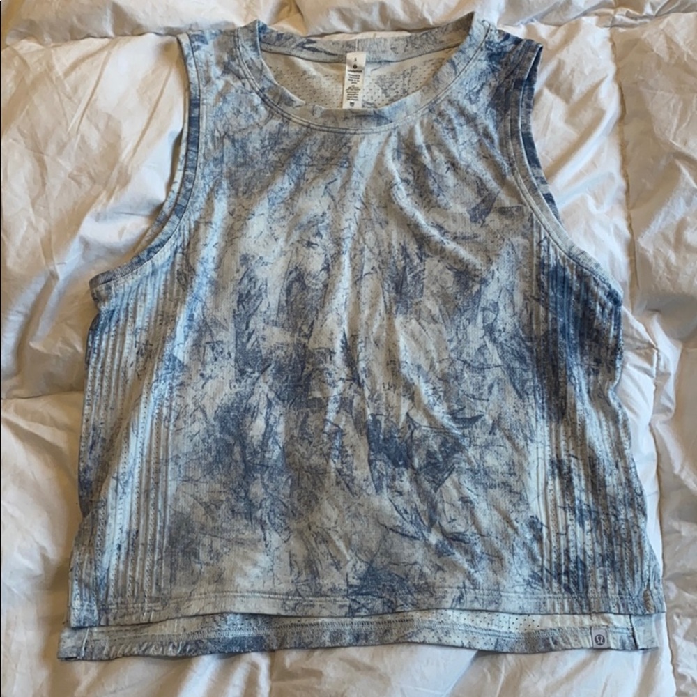 Lululemon tank top